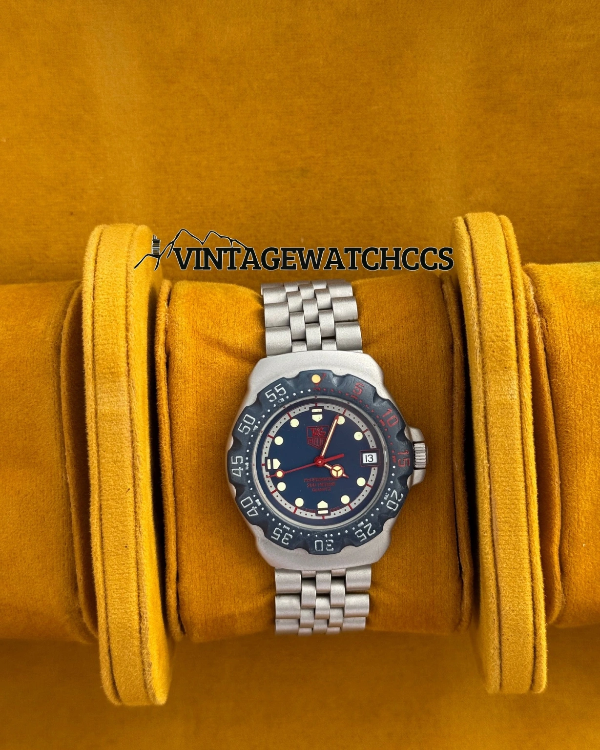 TAG Heuer Formula 1 azul marino, agujas rojas