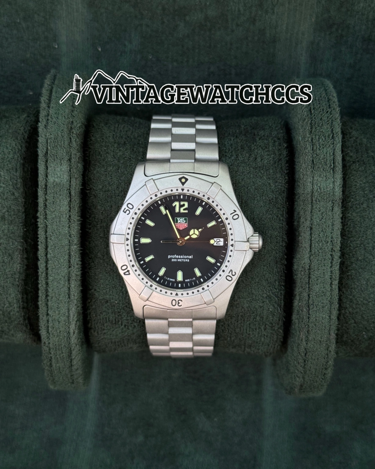 TAG Heuer 2000 Professional 200 m esfera negra con cifra 12